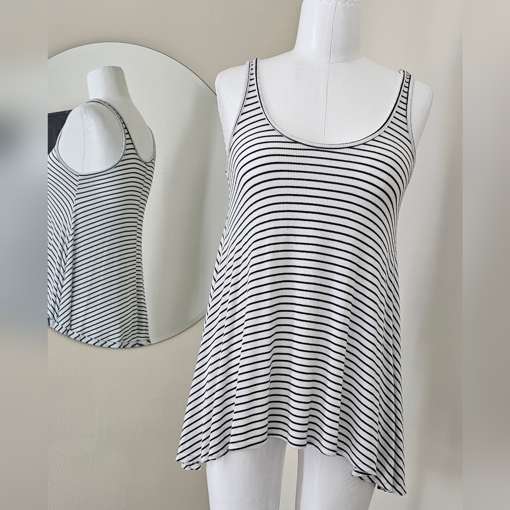 Mossimo Supply Co Black and White Striped Tank Top